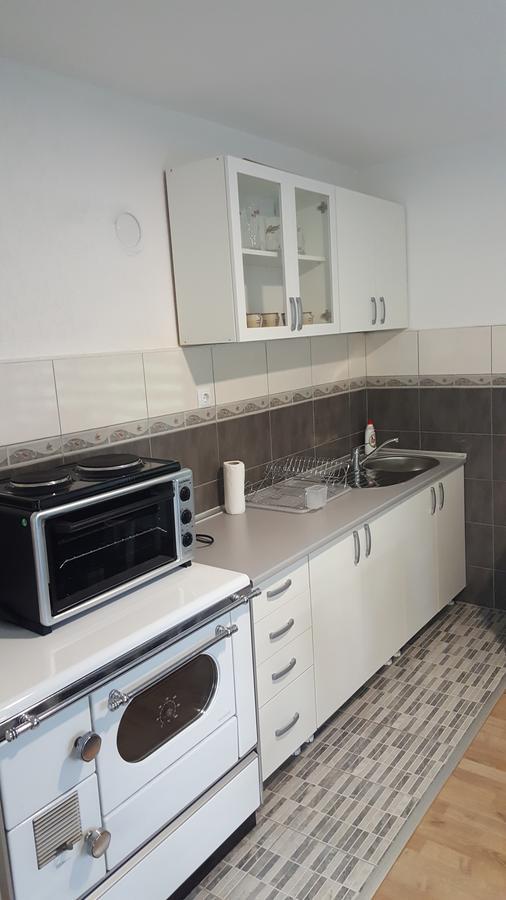 Apartman Kosuta 2 Т'єнтіште Екстер'єр фото