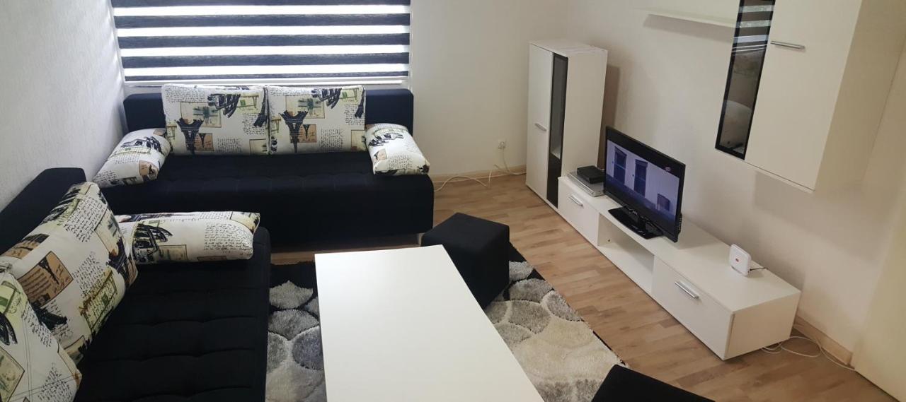 Apartman Kosuta 2 Т'єнтіште Екстер'єр фото