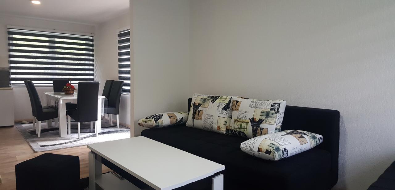 Apartman Kosuta 2 Т'єнтіште Екстер'єр фото