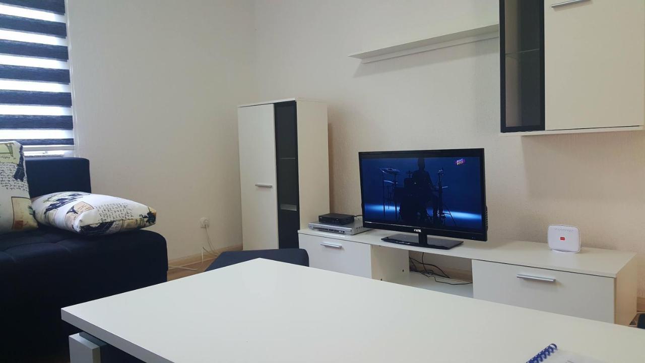 Apartman Kosuta 2 Т'єнтіште Екстер'єр фото